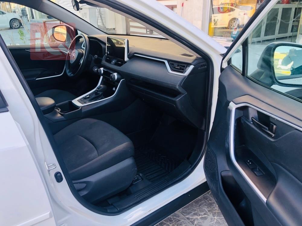 تويوتا راف 4